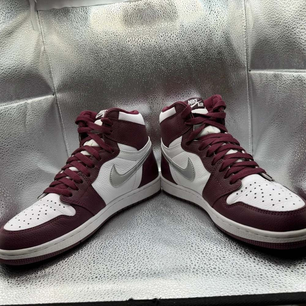 Jordan product pair